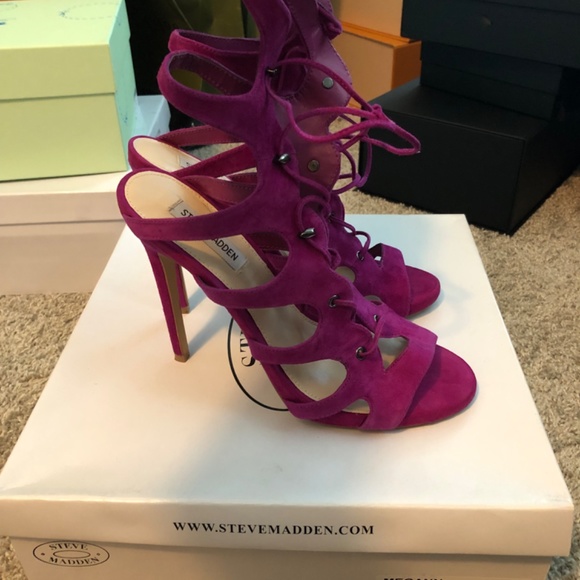 Steve Madden String Up Heels - Picture 3 of 3